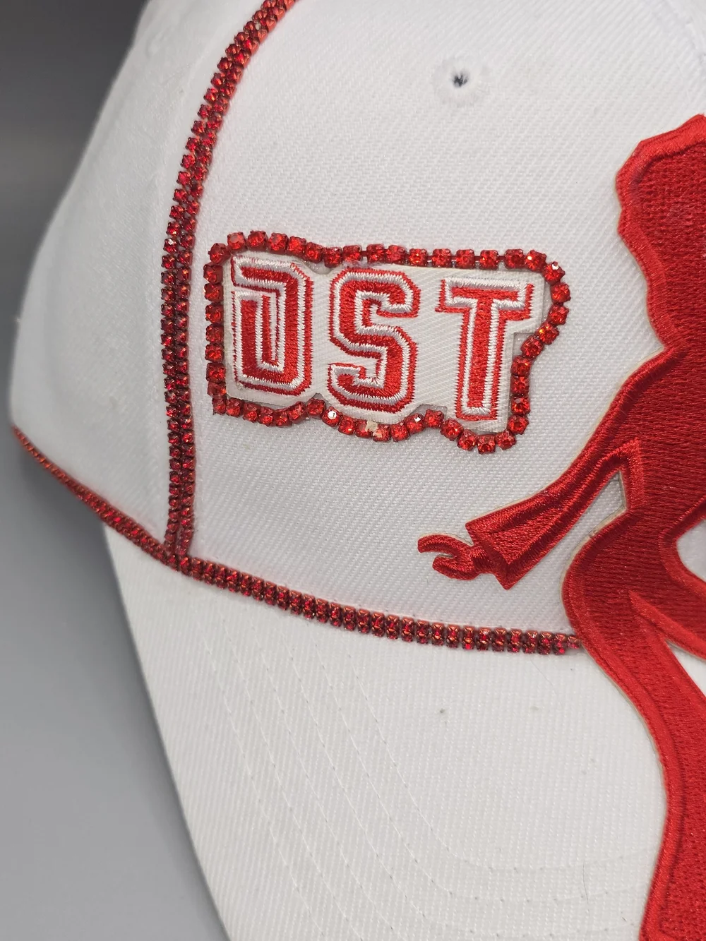 White & Red DELTA SIGMA THETA Hat